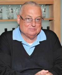 Феликс Комаров